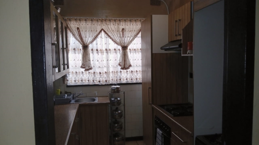 2 Bedroom Property for Sale in Germiston South Gauteng