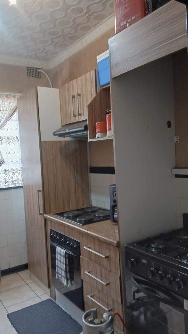 2 Bedroom Property for Sale in Germiston South Gauteng