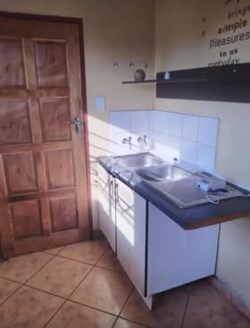 To Let 2 Bedroom Property for Rent in Soshanguve XX Gauteng