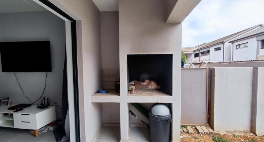 2 Bedroom Property for Sale in Rynfield A H Gauteng
