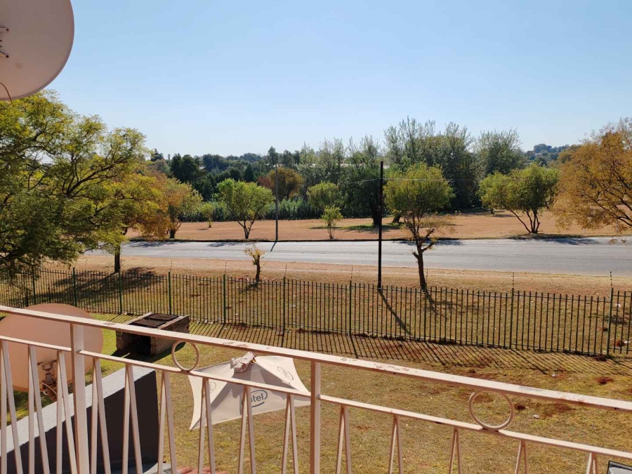 1 Bedroom Property for Sale in Horizon View Gauteng