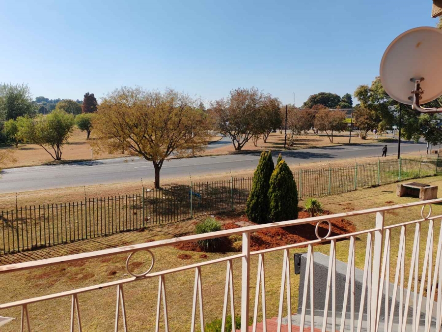 1 Bedroom Property for Sale in Horizon View Gauteng