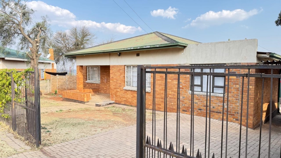 3 Bedroom Property for Sale in Roodepoort Gauteng
