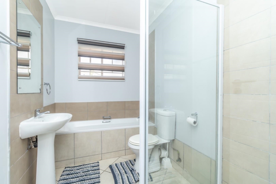 3 Bedroom Property for Sale in Sagewood Gauteng