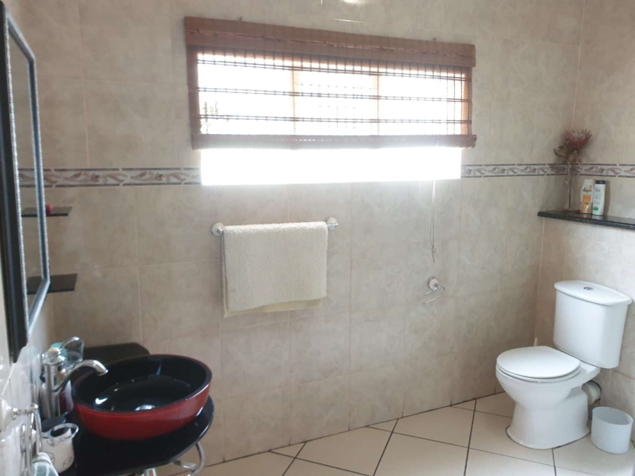 2 Bedroom Property for Sale in Bryanston Gauteng