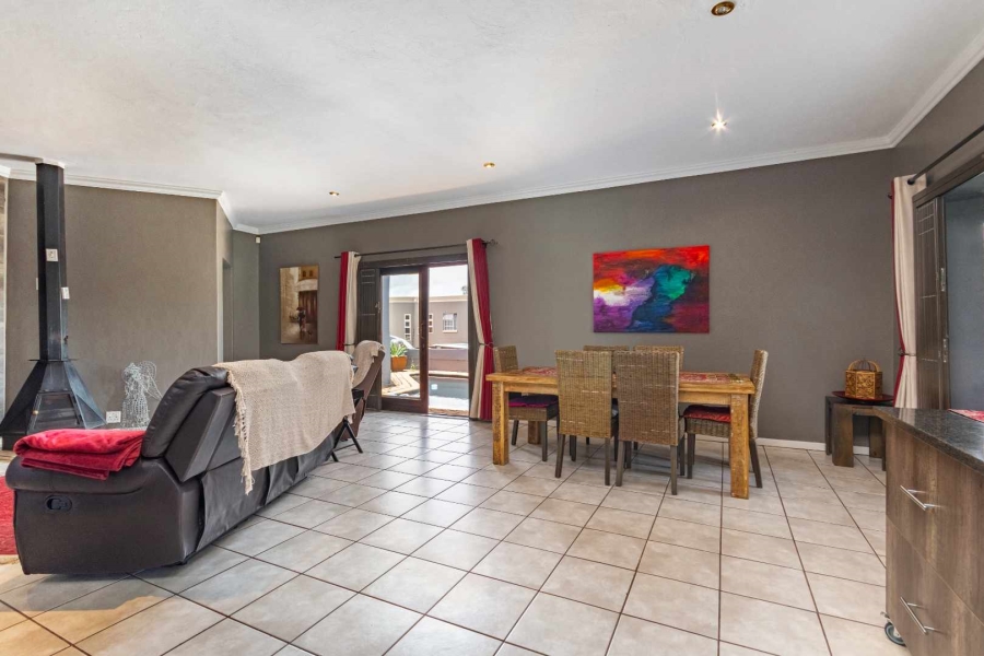 4 Bedroom Property for Sale in Moreleta Park Gauteng