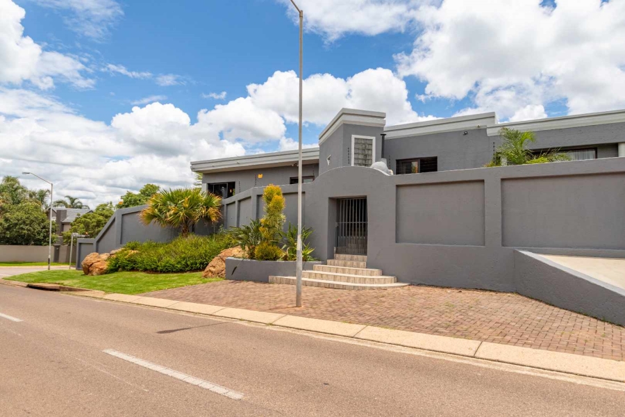 4 Bedroom Property for Sale in Moreleta Park Gauteng