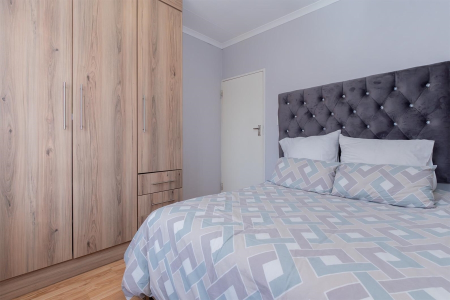 4 Bedroom Property for Sale in Birchleigh North Gauteng