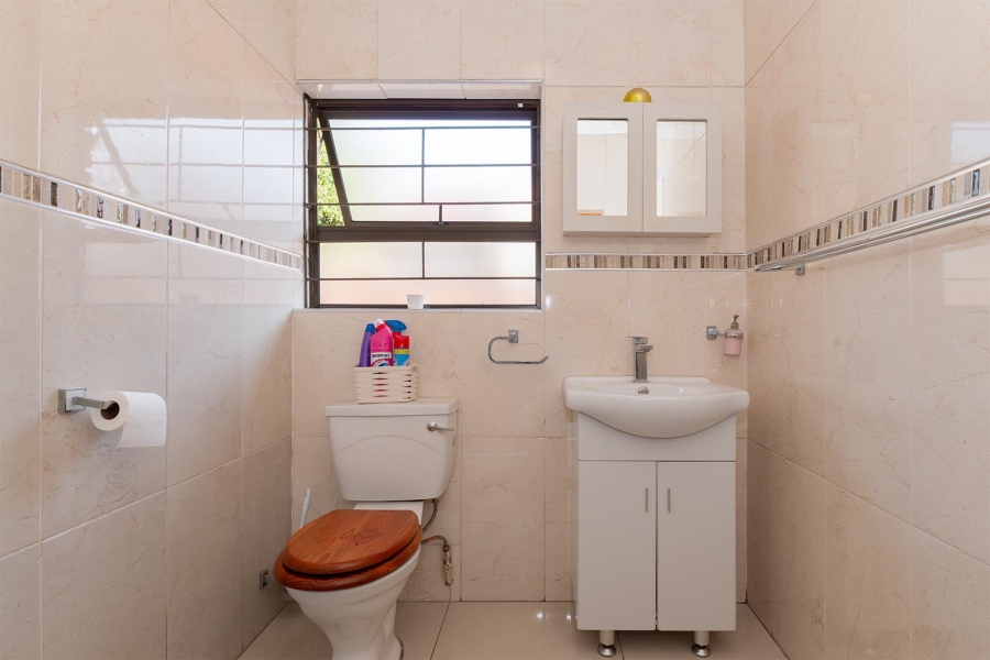 4 Bedroom Property for Sale in Birchleigh North Gauteng