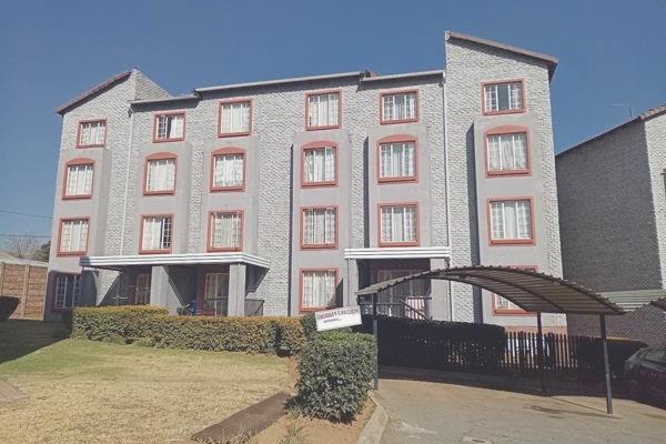 To Let 2 Bedroom Property for Rent in Castleview Gauteng