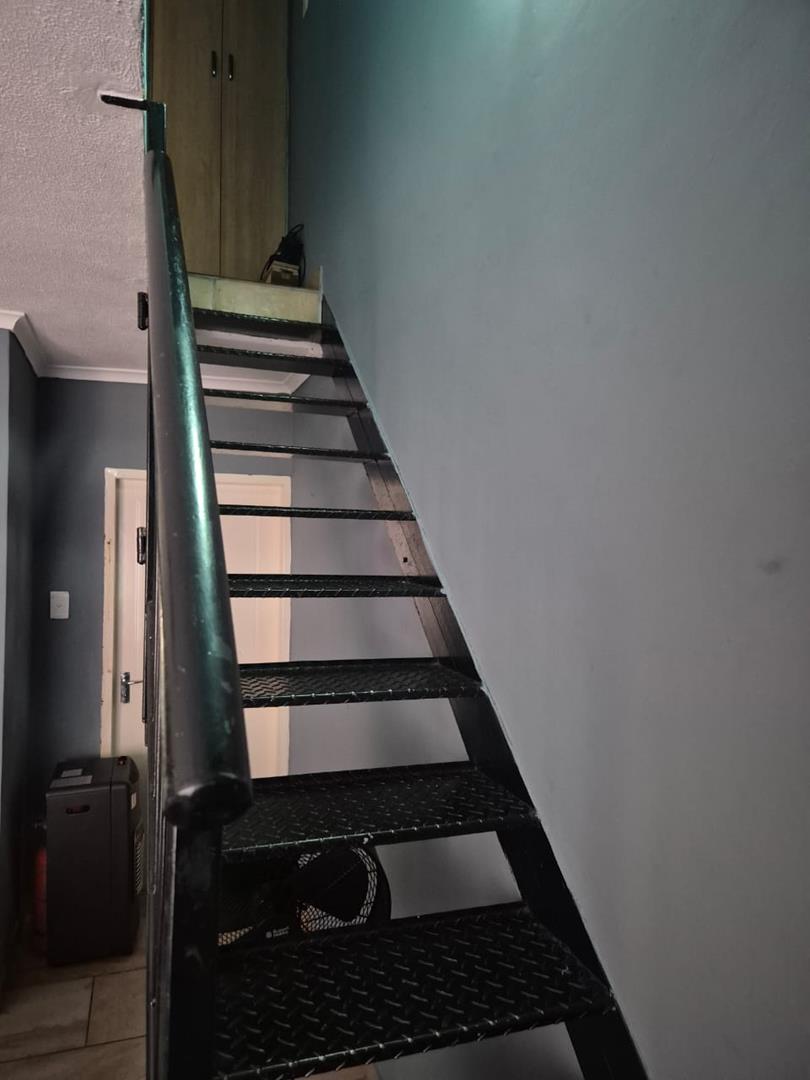 To Let 2 Bedroom Property for Rent in Castleview Gauteng