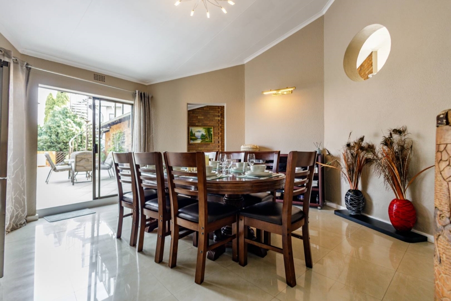 4 Bedroom Property for Sale in Bassonia Gauteng