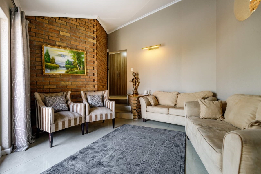 4 Bedroom Property for Sale in Bassonia Gauteng