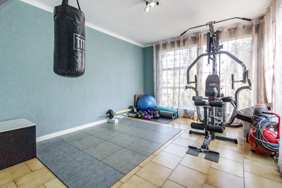 4 Bedroom Property for Sale in Bassonia Gauteng