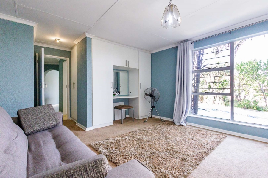 4 Bedroom Property for Sale in Bassonia Gauteng