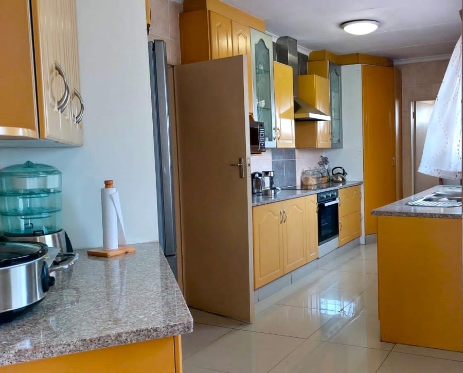 3 Bedroom Property for Sale in Klippoortjie Gauteng