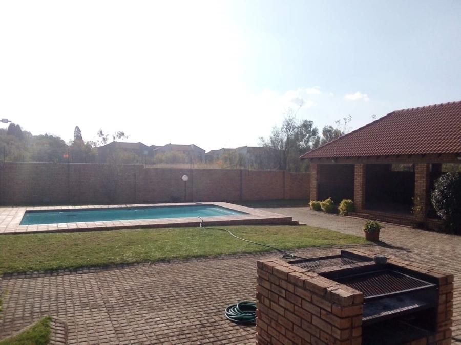 2 Bedroom Property for Sale in Rynfield Gauteng