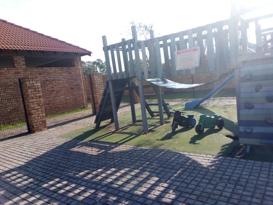 2 Bedroom Property for Sale in Rynfield Gauteng
