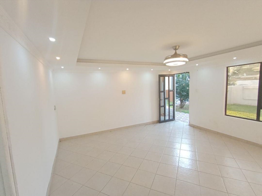 4 Bedroom Property for Sale in Farrarmere Gauteng