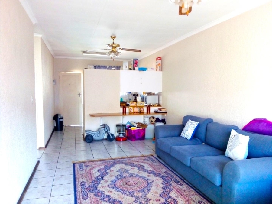 2 Bedroom Property for Sale in Ravenswood Gauteng