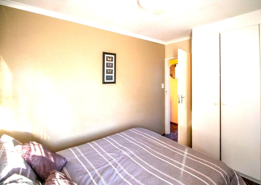 1 Bedroom Property for Sale in Birchleigh North Gauteng