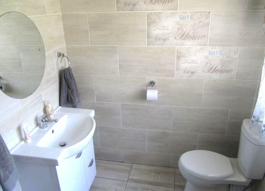 4 Bedroom Property for Sale in Freeway Park Gauteng