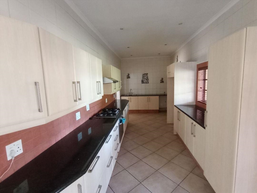 4 Bedroom Property for Sale in Farrarmere Gauteng
