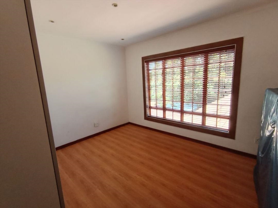 4 Bedroom Property for Sale in Farrarmere Gauteng