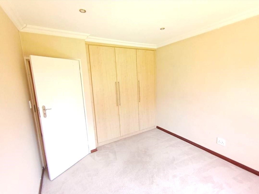 3 Bedroom Property for Sale in Hughes Gauteng