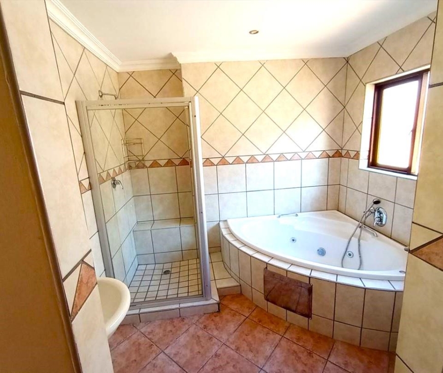 3 Bedroom Property for Sale in Hughes Gauteng