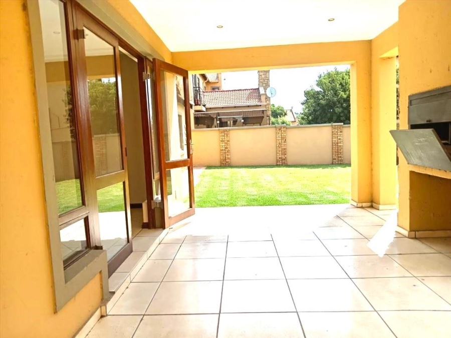 3 Bedroom Property for Sale in Hughes Gauteng