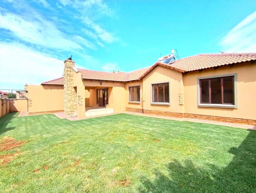 3 Bedroom Property for Sale in Hughes Gauteng