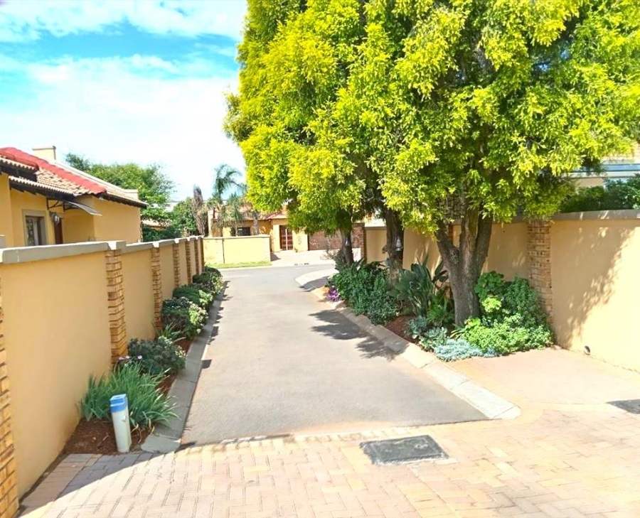 3 Bedroom Property for Sale in Hughes Gauteng