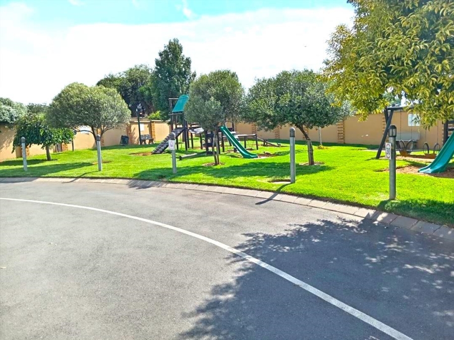3 Bedroom Property for Sale in Hughes Gauteng