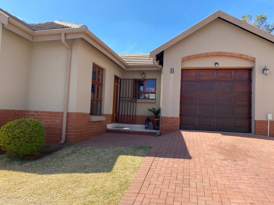 2 Bedroom Property for Sale in Rynfield Gauteng