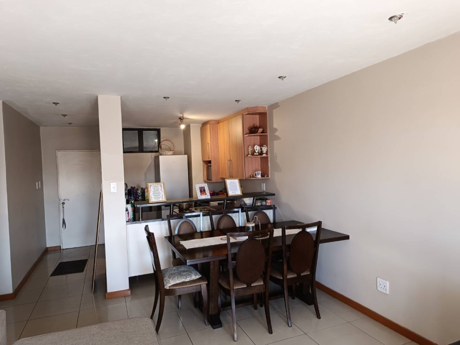 2 Bedroom Property for Sale in Rooihuiskraal North Gauteng
