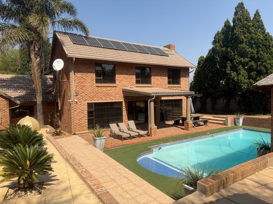 3 Bedroom Property for Sale in Allens Nek Gauteng