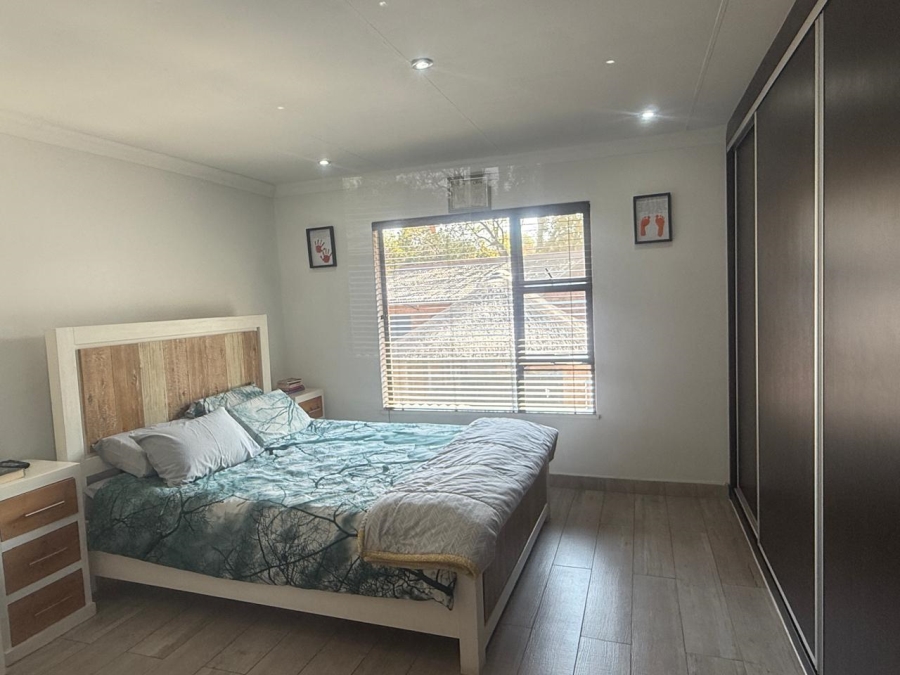 3 Bedroom Property for Sale in Allens Nek Gauteng