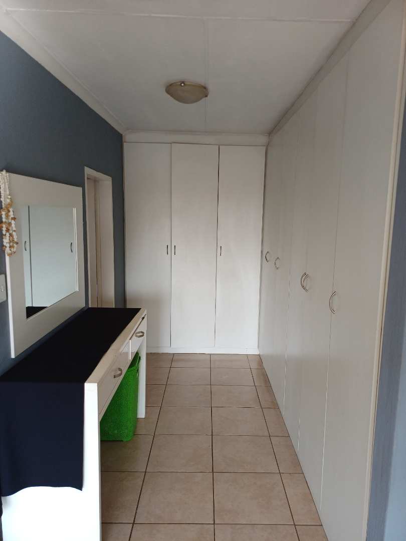 To Let 3 Bedroom Property for Rent in Ruimsig Gauteng