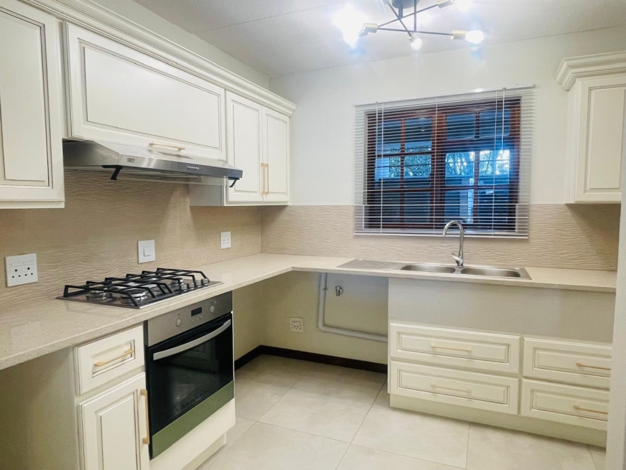 2 Bedroom Property for Sale in Morningside Gauteng