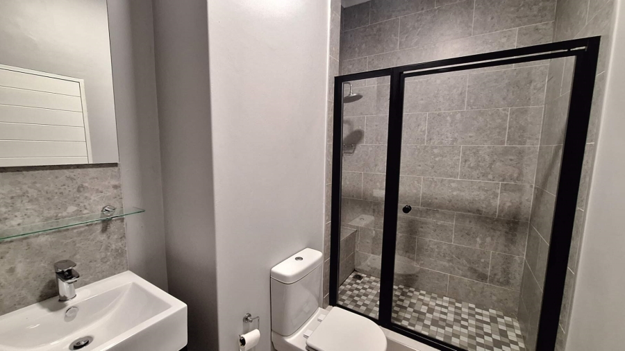 1 Bedroom Property for Sale in Ferndale Gauteng