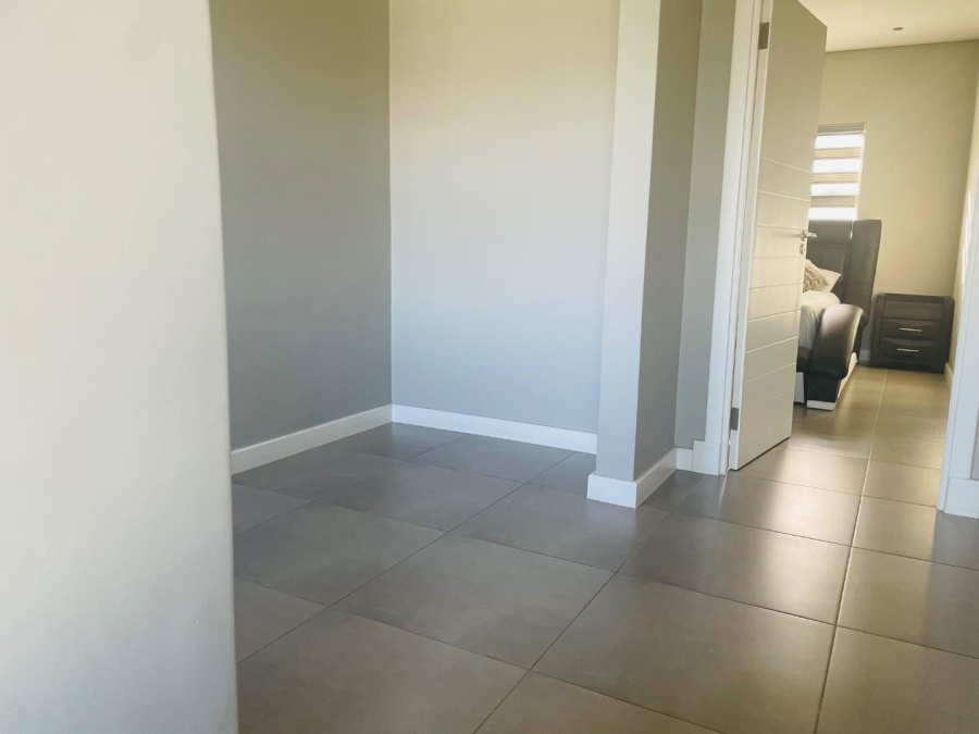 3 Bedroom Property for Sale in Olivedale Gauteng