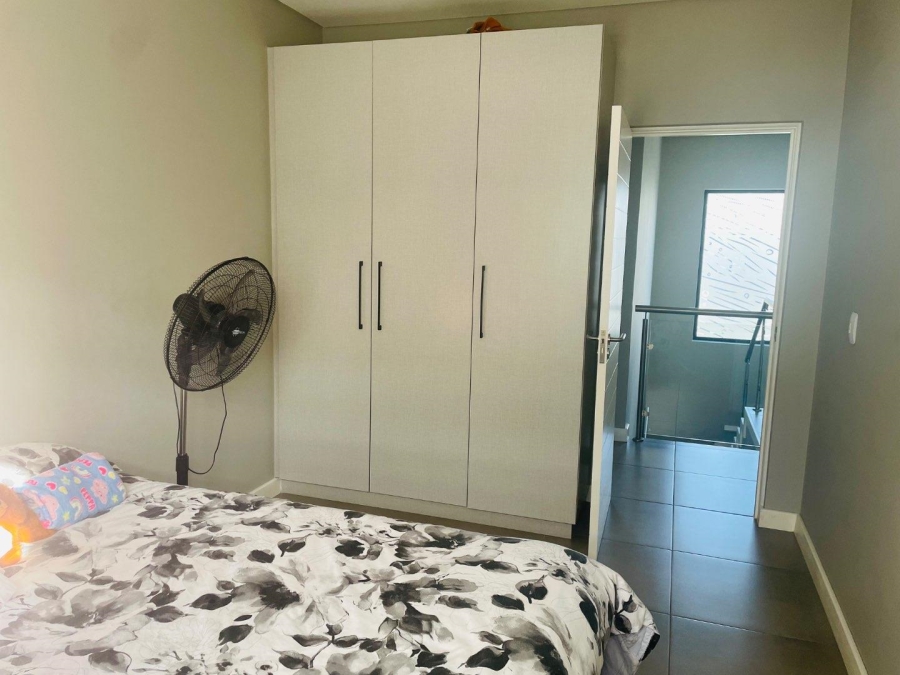 3 Bedroom Property for Sale in Olivedale Gauteng