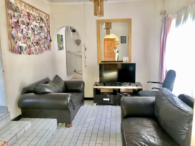 3 Bedroom Property for Sale in Verwoerdpark Gauteng