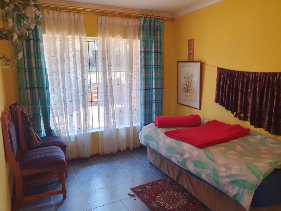 3 Bedroom Property for Sale in Mulbarton Gauteng