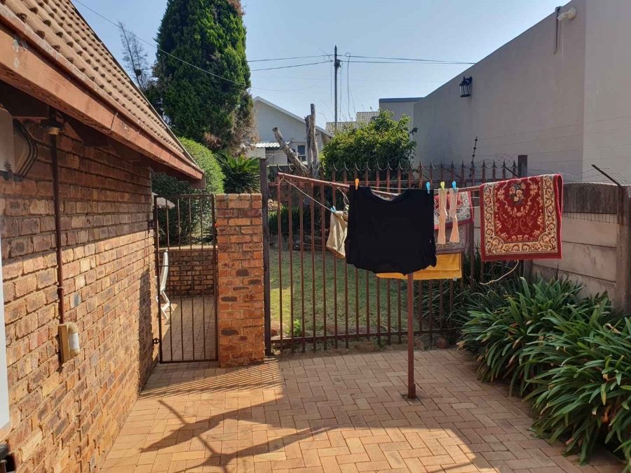 3 Bedroom Property for Sale in Mulbarton Gauteng