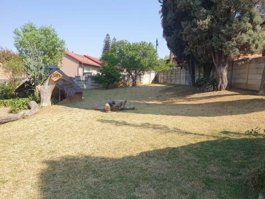 3 Bedroom Property for Sale in Mulbarton Gauteng