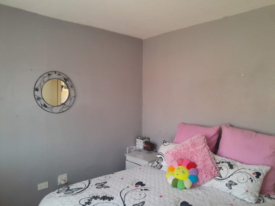 2 Bedroom Property for Sale in Elandspark Gauteng