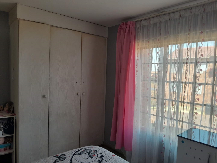 2 Bedroom Property for Sale in Elandspark Gauteng