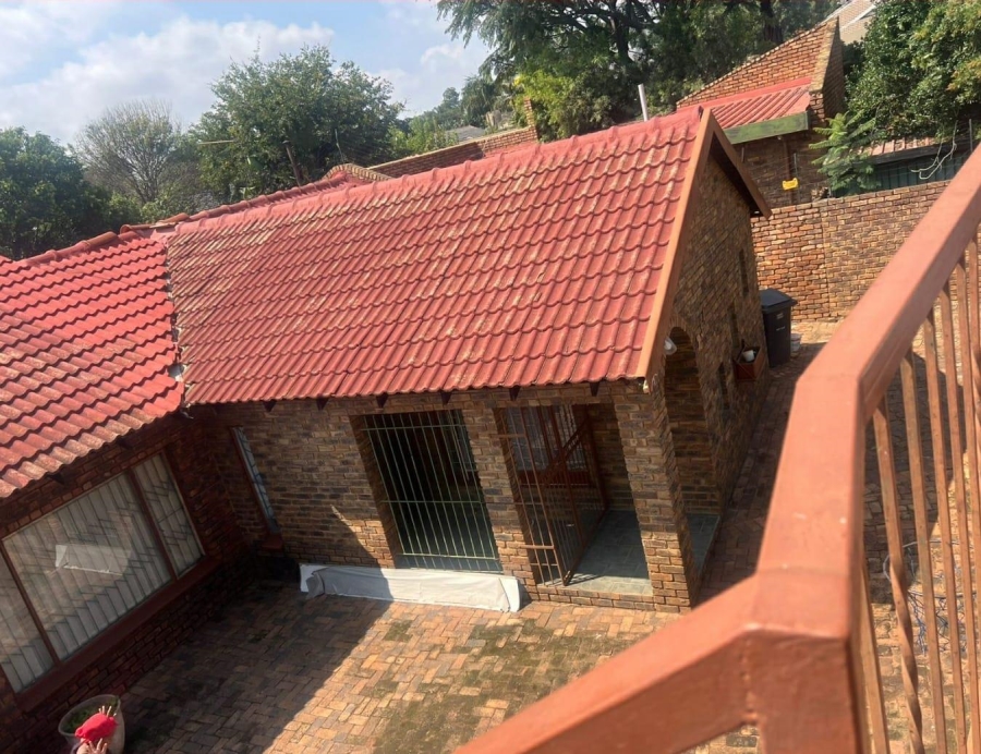 4 Bedroom Property for Sale in Meyerspark Gauteng
